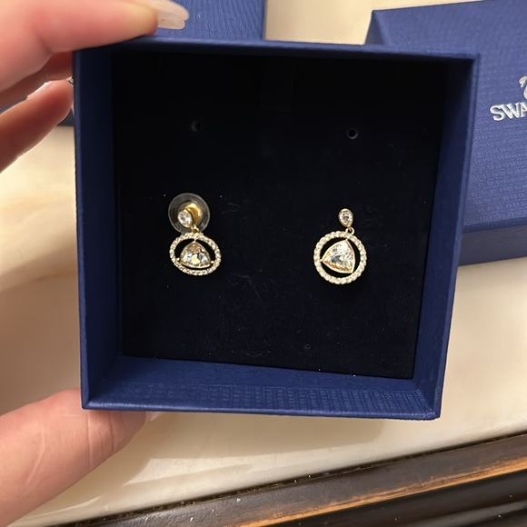 Swarovski earrings brand new - Picture 3 of 3